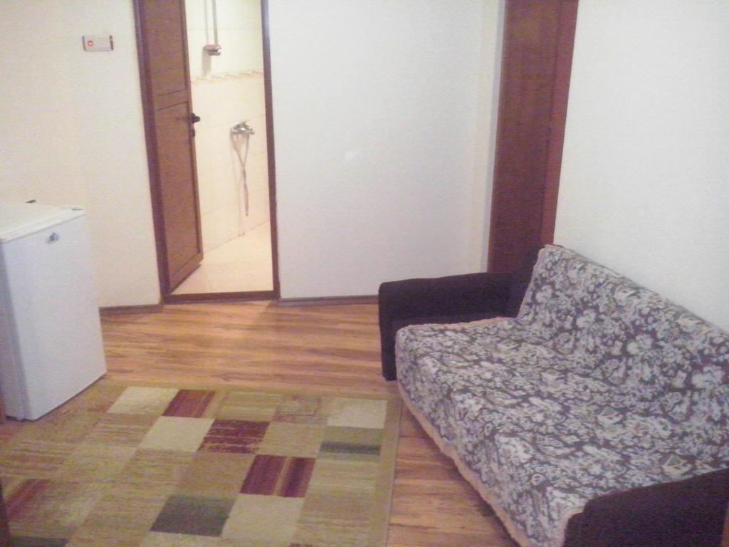 Guest House Friends Emen Chambre photo