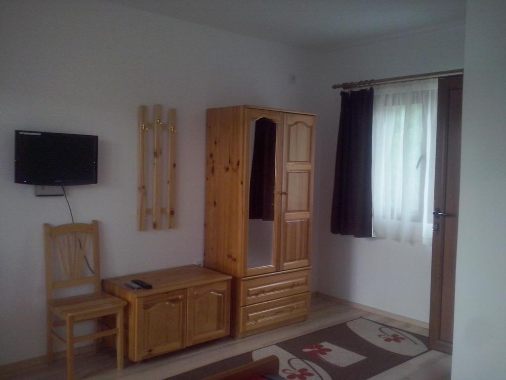 Guest House Friends Emen Chambre photo