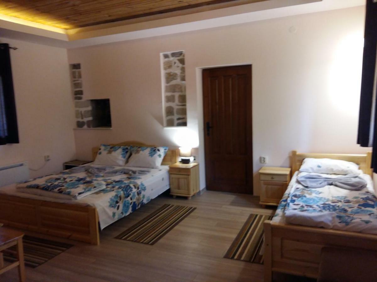 Guest House Friends Emen Extérieur photo
