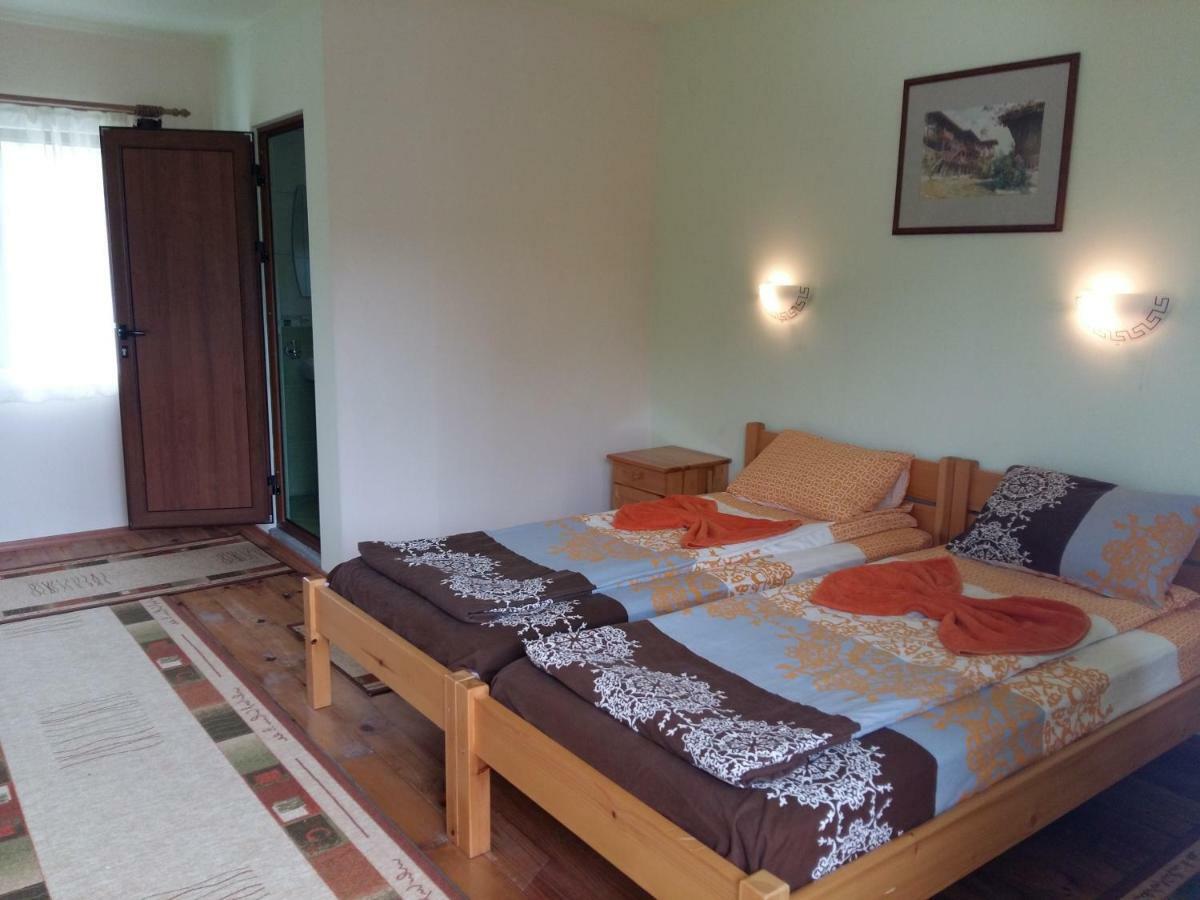 Guest House Friends Emen Extérieur photo