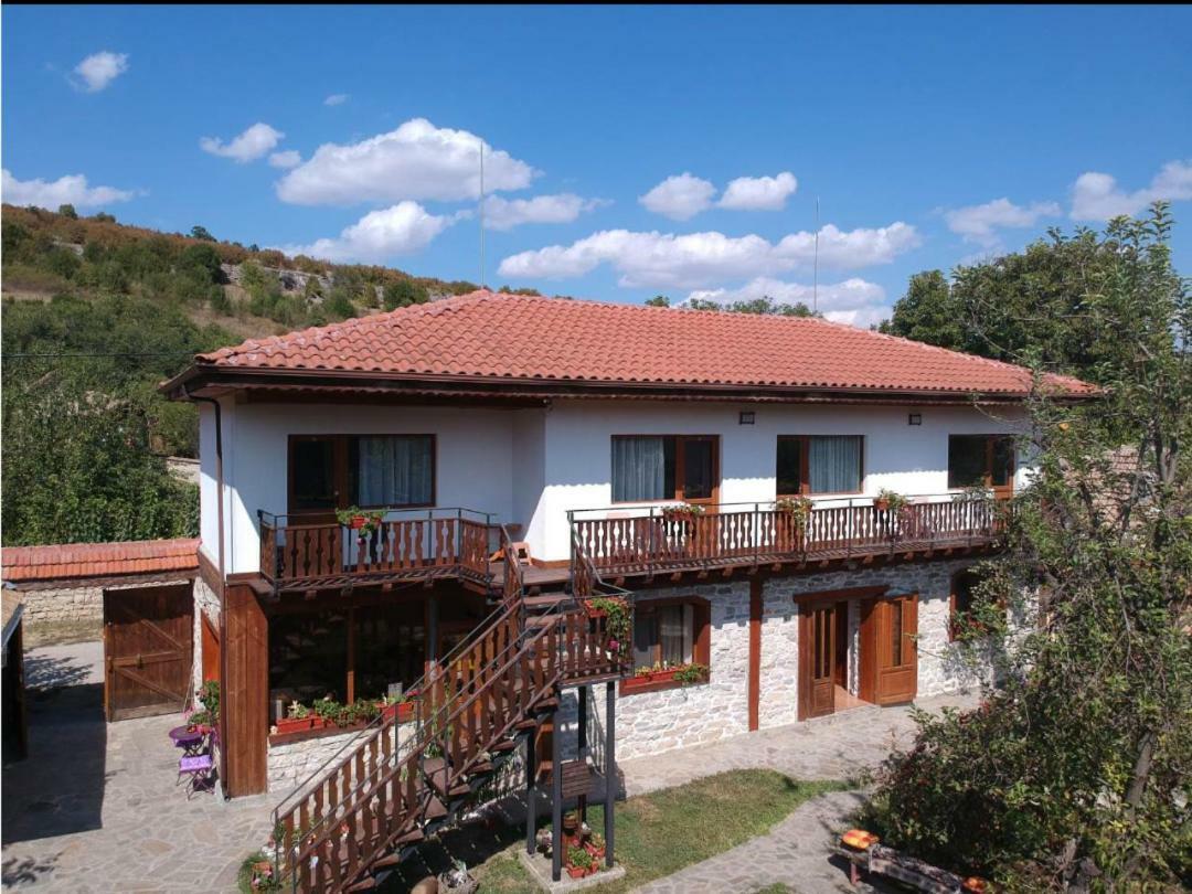 Guest House Friends Emen Extérieur photo